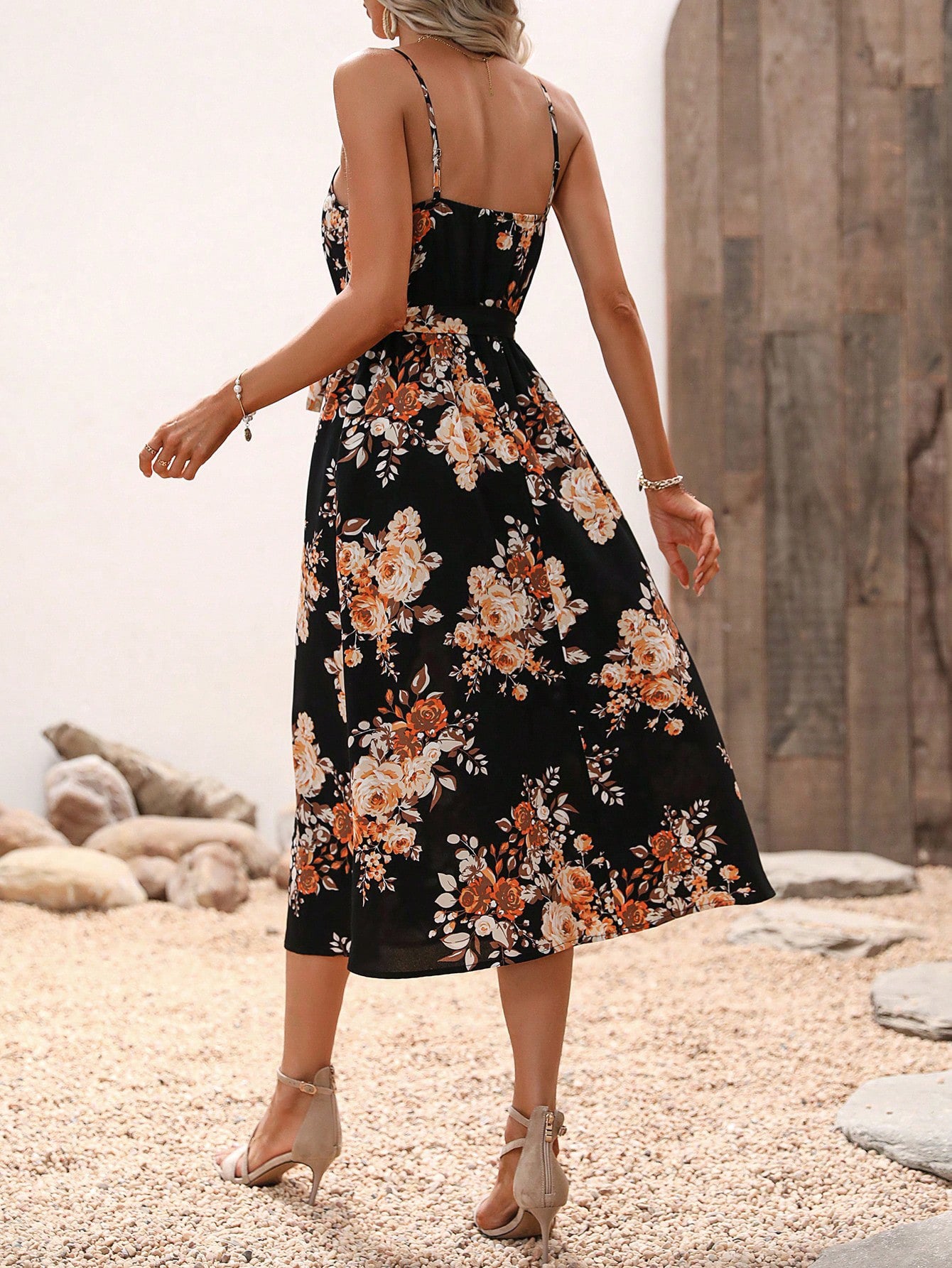 Women's Summer Printed Waist-controlled Sling Dress