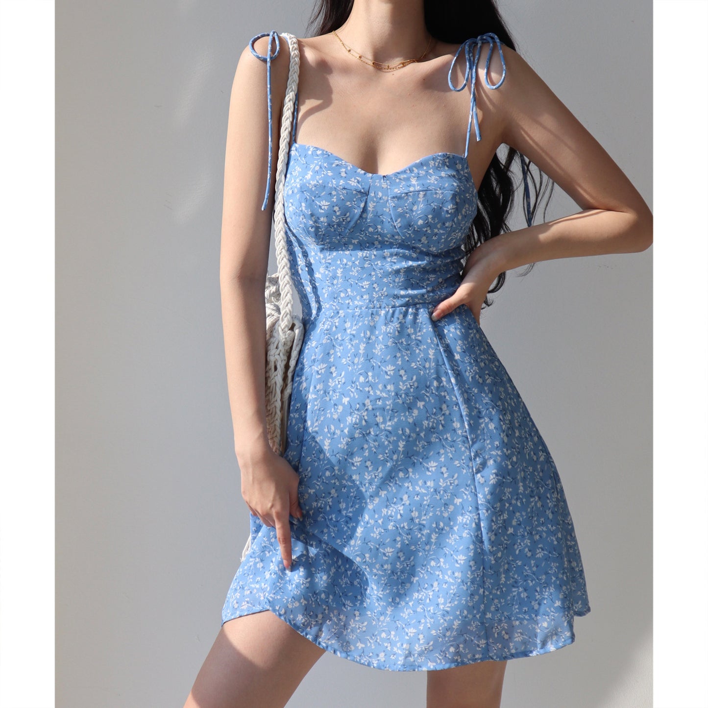 Retro Girl Blue Laced Floral Strap Dress A- Line Vacation Style