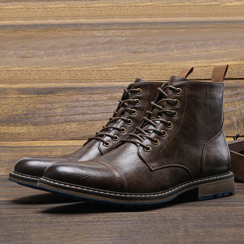 Botas Dr Martens desgastadas retro informales de moda para hombre