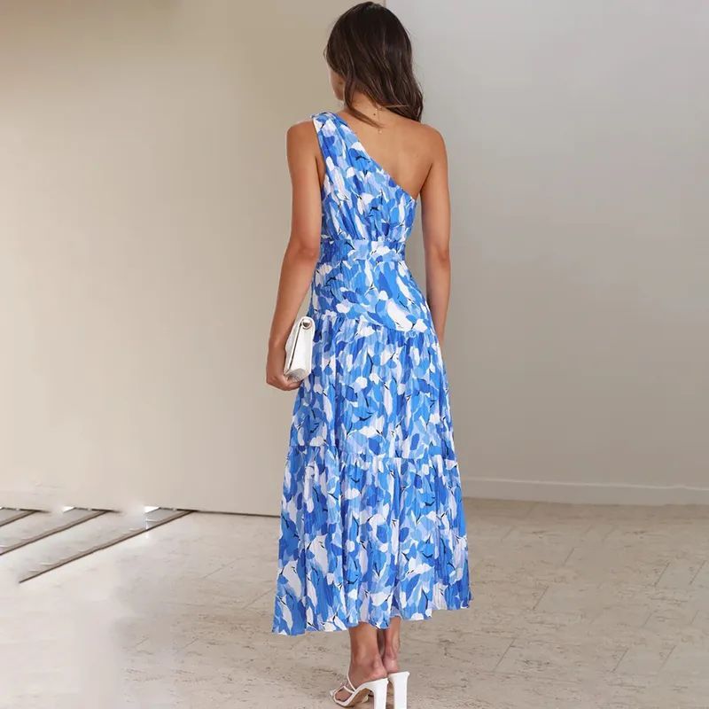 Summer Sloping Shoulder Backless Print Holiday Dress