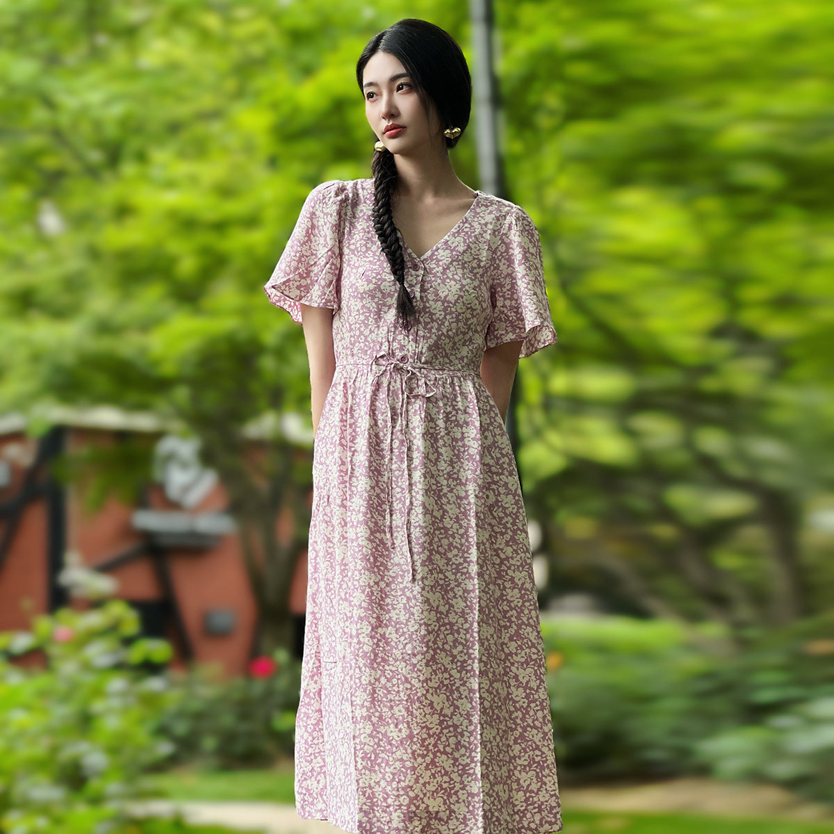 Vestido largo floral con cuello en V primavera y verano