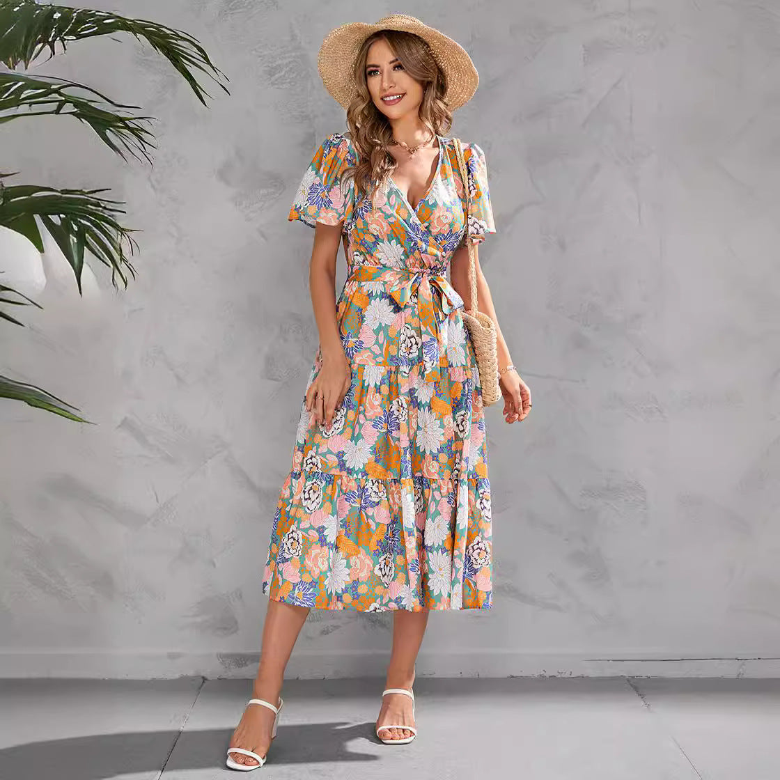 Printed V-neck Waist-tight Mid-length Dress